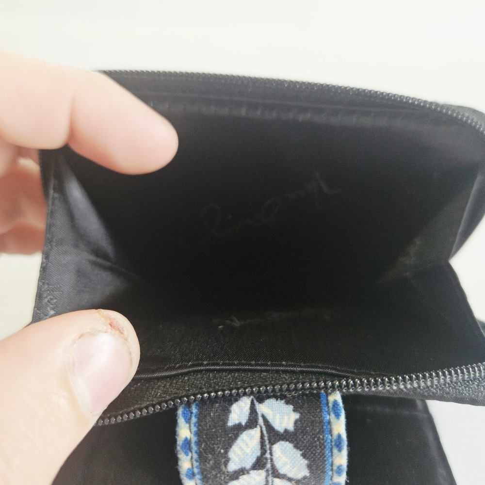 Vera Bradley Black Floral Blue Accents Wallet/Change Purse New - Picture 5 of 5